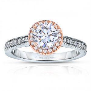 Round-Cut-Diamond-Engagement-Ring