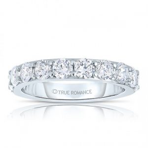 round-shaped-diamond-ring