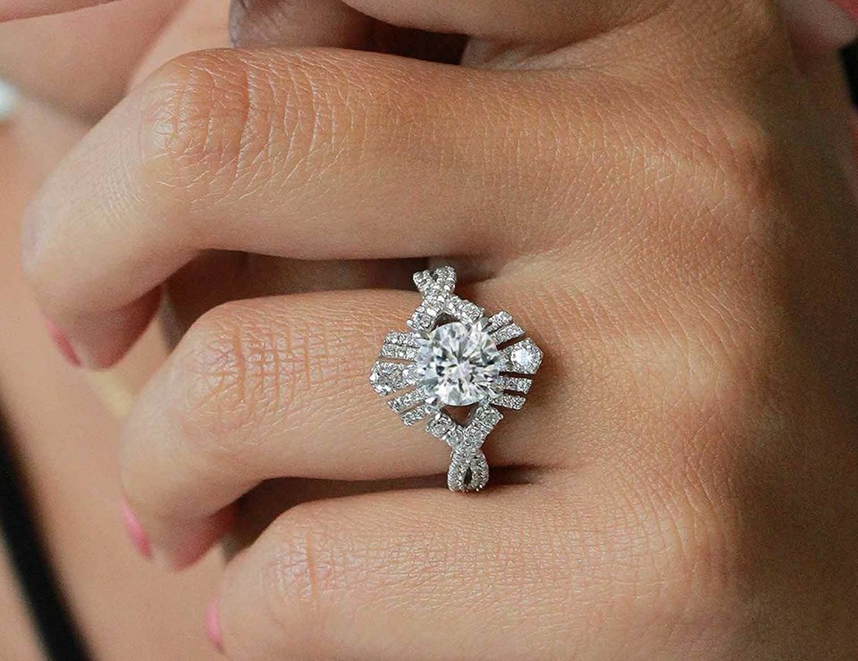 Diamond engagement ring