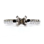 18K White Gold Diamond Semi-Mount Engagement Ring