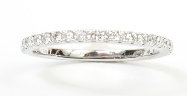 14K White Gold .34Ctw Diamond Band (26 Diamonds)