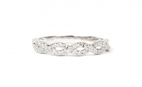 14K WHITE GOLD .21CTW TWIST DIAMOND BAND