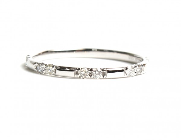 14K WHITE GOLD DIAMOND BAND