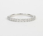 14K WHITE GOLD DIAMOND BAND