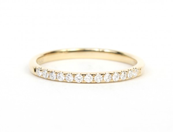 14K YELLOW GOLD DIAMOND BAND