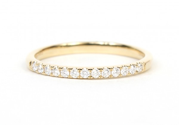 14K YELLOW GOLD DIAMOND BAND