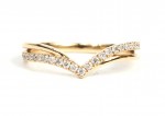 14K YELLOW GOLD DIAMOND V BAND