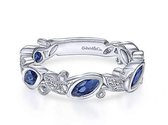 14K WHITE GOLD DIAMOND AND SAPPHIRE BAND