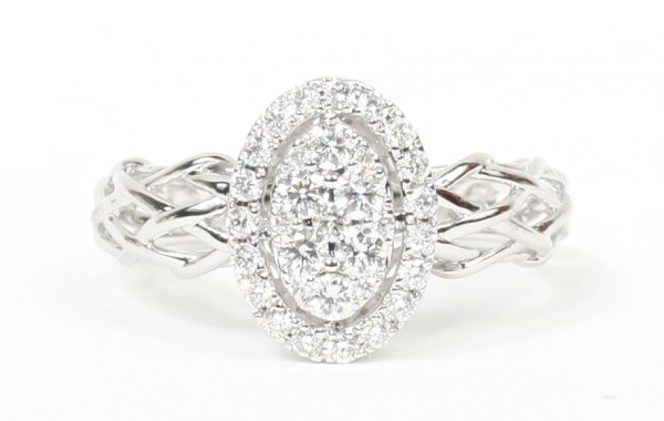 14K White Gold .43Ctw Diamond Cluster Ring (35 Diamonds)