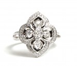 14K WHITE GOLD FLORAL DIAMOND RING