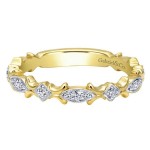 14K Yellow Gold .14Ctw Diamond Floral Stackable Band