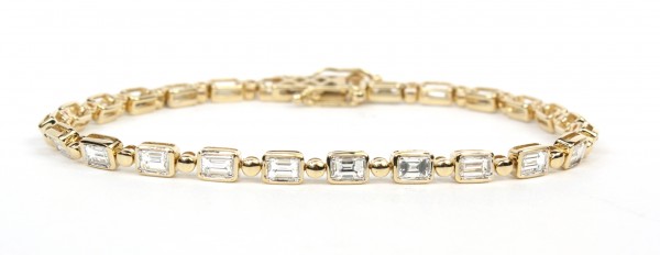 14K YELLOW GOLD BAGUETTE DIAMOND BRACELET