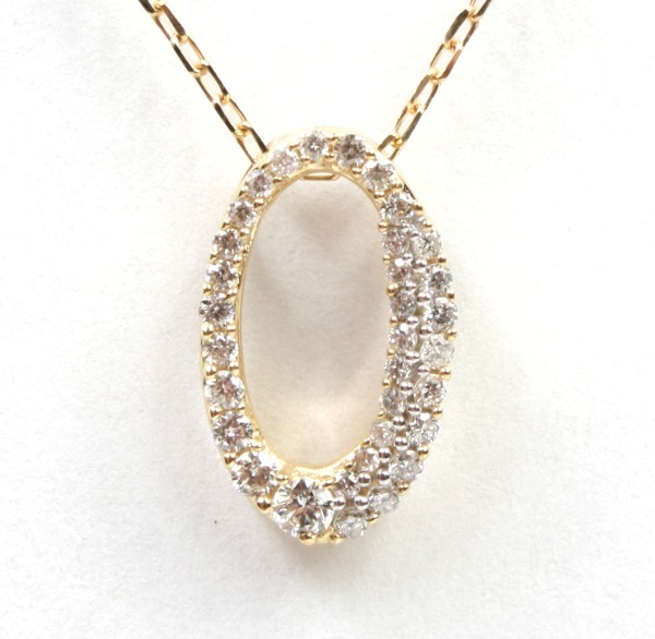 18K Yellow Gold Diamond Oval Pendant