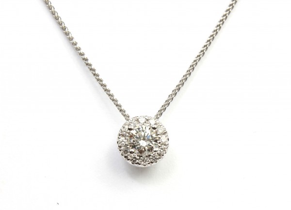 14K WHITE GOLD DIAMOND CLUSTER PENDANT