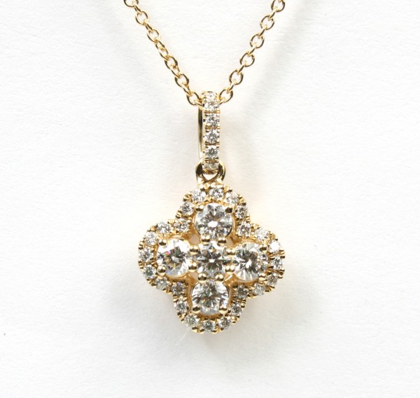 14K YELLOW GOLD DIAMOND CLOVER PENDANT