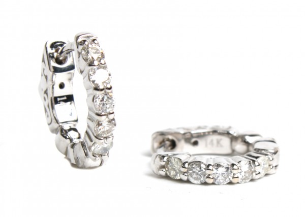 14K WHITE GOLD .50CTW DIAMOND HUGGIE LOOP EARRINGS
