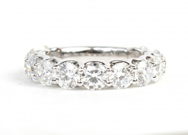 14K WHITE GOLD LAB GROWN DIAMOND BAND 4.00CTW