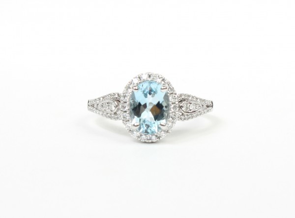14K White Gold .31Ctw Diamond 1.11Ct Aquamarine Ring (64 Diamonds)