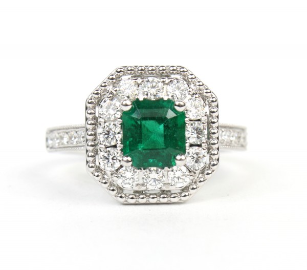 18K WHITE GOLD DIAMOND AND EMERALD RING