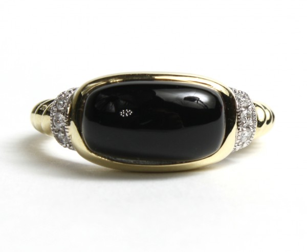 14K YELLOW GOLD DIAMOND AND BLACK AGATE RING