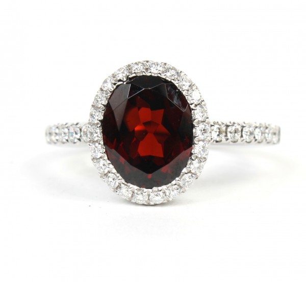 14K WHITE GOLD DIAMOND AND GARNET RING