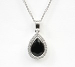 14K WHITE GOLD DIAMOND & BLACK AGATE PENDANT
