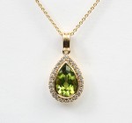 14K YELLOW GOLD DIAMOND & PERIDOT PENDANT
