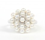 14K WHITE GOLD DIAMOND AND PEARL CLUSTER RING