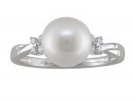 14K WHITE GOLD DIAMOND & PEARL RING