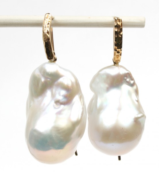 14K YELLOW GOLD BAROQUE PEARL DANGLE  EARRINGS
