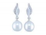 14K WHITE GOLD DIAMOND AND PEARL DANGLE EARRINGS