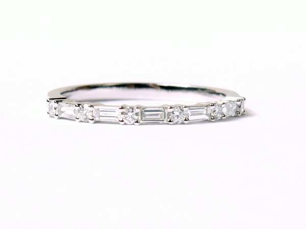 14K White Gold Baguette And Round Diamond Band