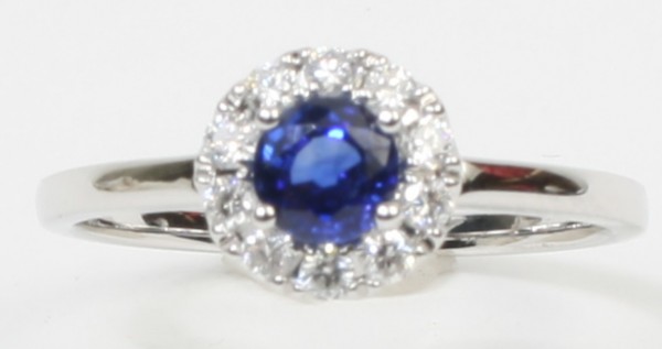 14K White Gold 1/6Ctw Diamond .47Ct Sapphire Ring (10 Diamonds)