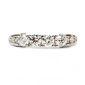 18K White Gold Diamond Wedding Band