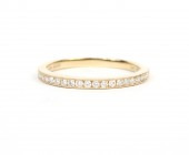 14K YELLOW GOLD DIAMOND BAND