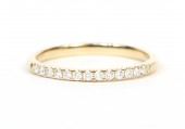 14K YELLOW GOLD DIAMOND BAND