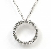 14K WHITE GOLD DIAMOND CIRCLE PENDANT