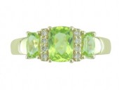 14K YELLOW GOLD DIAMOND & PERIDOT RING