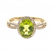 10K YELLOW GOLD DIAMOND AND PERIDOT RING