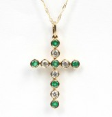 14K YELLOW GOLD DIAMOND & EMERALD CROSS